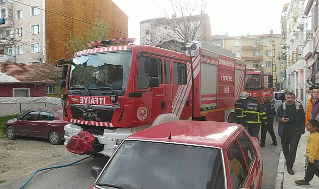 Uykuda Yangına Yakalanan Yaşlı Adam Ağır Yaralandı