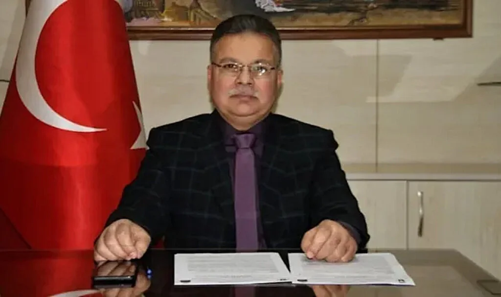 Yeniden Refah Partisi’nde Milletvekili Adayı İstifa Etti
