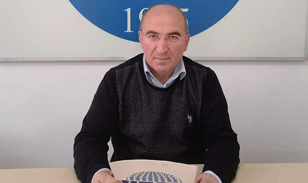 Yılmaz Tuluk; 'Her Gün Daha da Yoksullaşıyoruz'