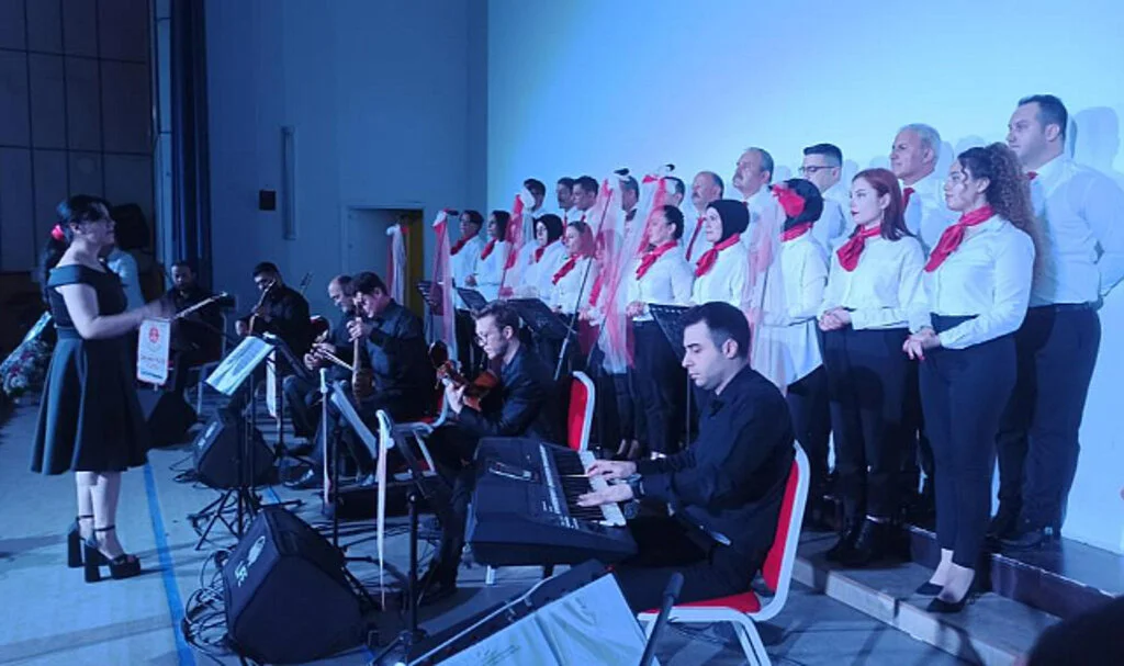Adliye Personelinden Türk Halk Müziği Konseri