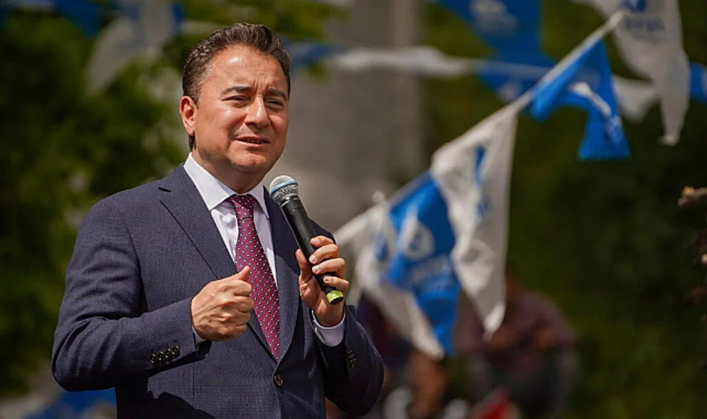 ALİ BABACAN: “Yolsuzluk Çoğaldıkça Ülke Fakirleşiyor”
