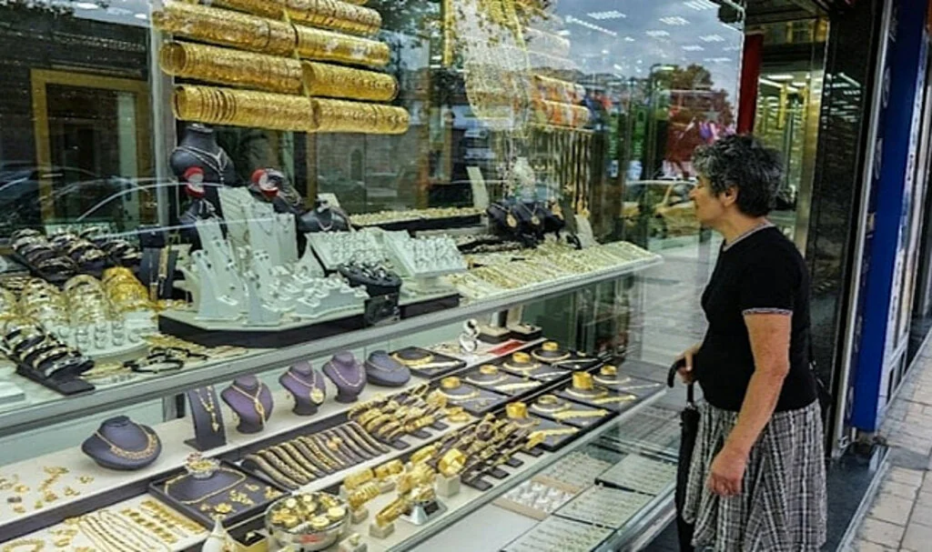 Altın Fiyatları Sert Düştü