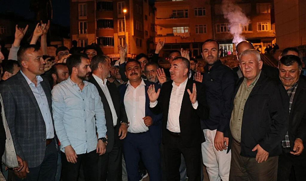 Başkan Özdemir'den Vatandaşlara Teşekkür 