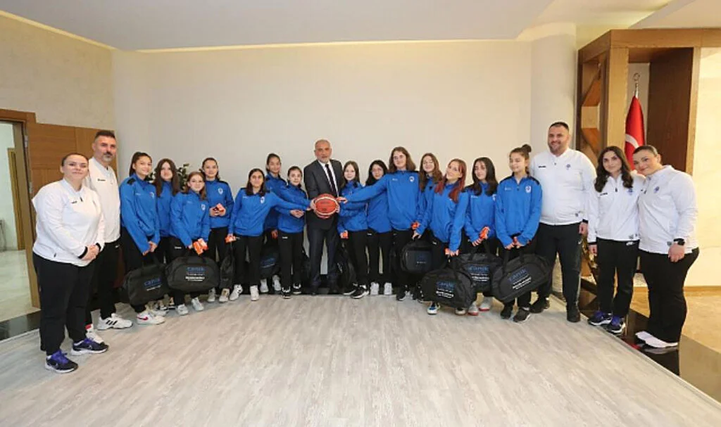 Başkan Sandıkçı: “Sporda Marka Kimliğimizle Farkımızı Gösteriyoruz”