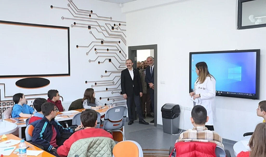Canik Keşif Kampüsü'nde Uygulamalı Eğitim