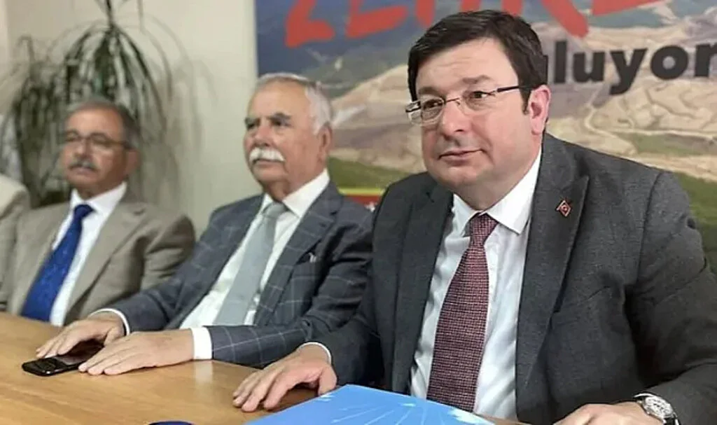 CHP’li Erkek: Tek Adam Rejimi Mi, Demokrasi Mi?