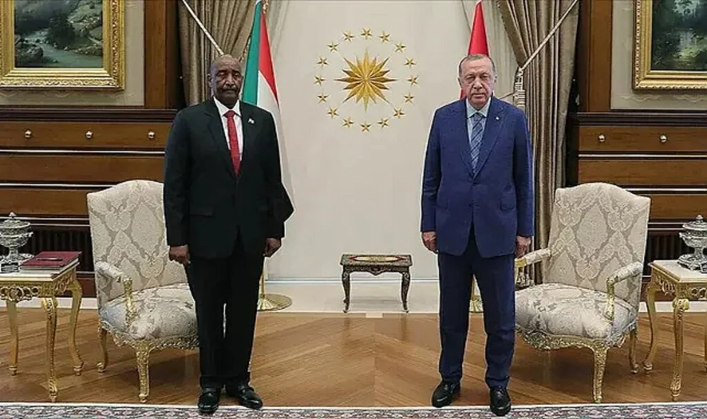 Cumhurbaşkanı Erdoğan, Sudan Egemenlik Konseyi Başkanı Burhan ile Telefonda Görüştü