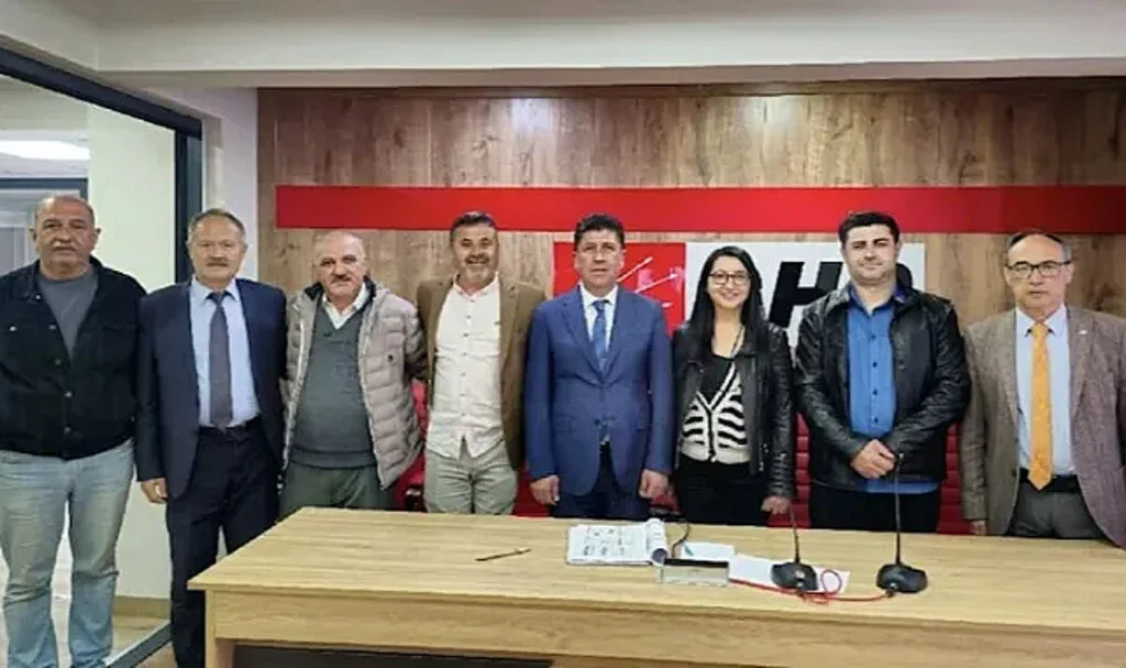DSP’de Sular Durulmuyor: İstifalar Sürüyor