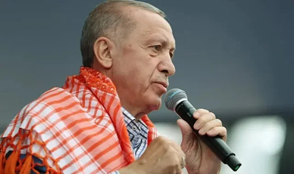Erdoğan: Bu Seçimde Teröristlere Ülkeyi Bırakmayacağız