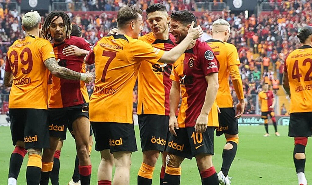 Galatasaray'da sarı kart alarmı