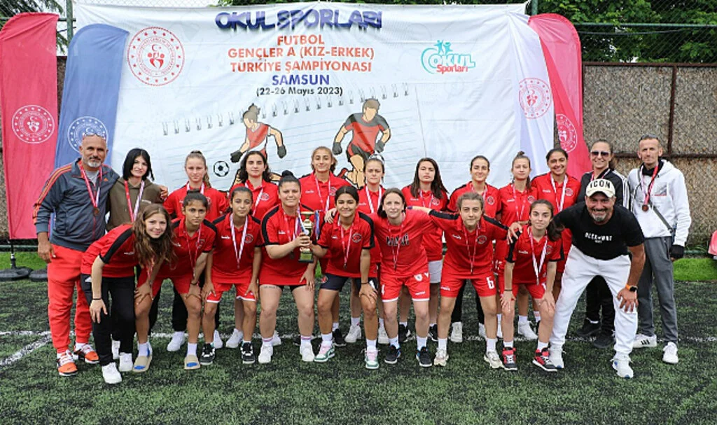 Genç Kızlarda Şampiyon Belirlendi