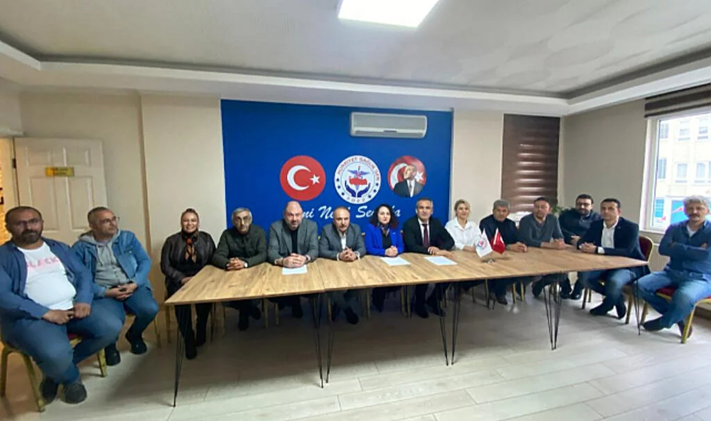 Gökmen Yayla, Memurlar Unutuluyor 