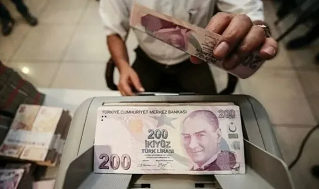 Hazine Seçim Öncesi Dört Ayda 417 Milyar TL Açık Verdi