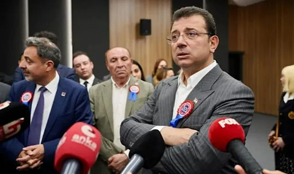 İmamoğlu: Memleketimizin Üstündeki Kara Bulutu Hep Birlikte Dağıtalım