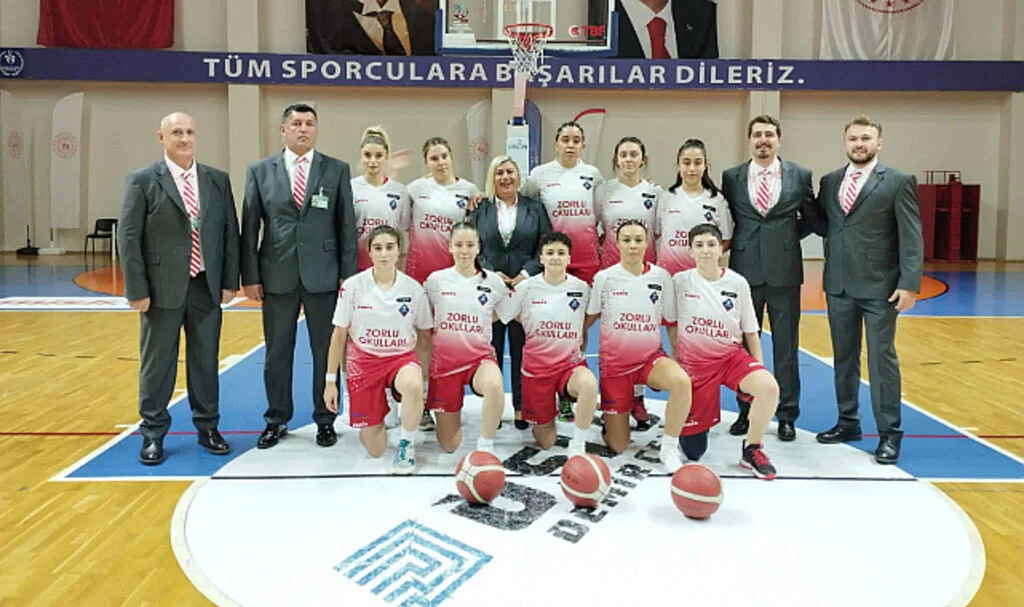 'Kadın Basketbolunda Tek Marka'