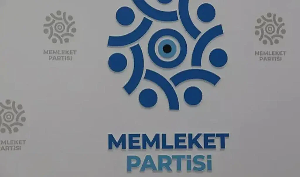 Memleket Partisi'nden 300 Kişi AK Parti'ye Geçti