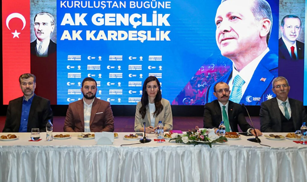 Mücahit Yılmaz; AK Parti Gençlik Kolları, Müfredatını Bu Milletin Değerlerinin Oluşturduğu Bir Okul