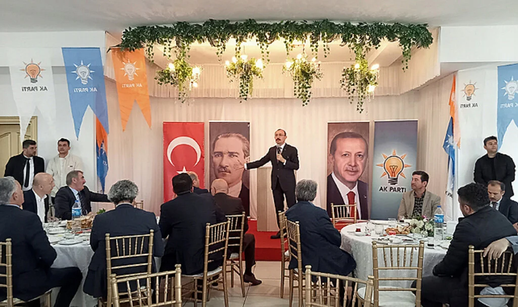 Muş, Samsun'da İş İnsanları ve STK Temsilcileriyle Bir Araya Geldi