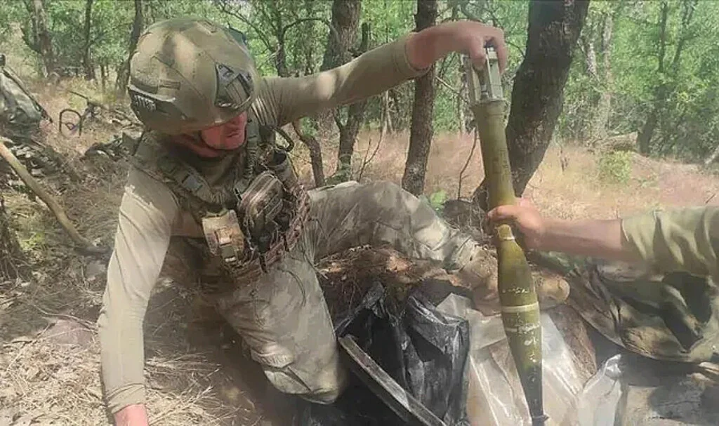 Pençe Operasyonu'nda Teröristlere Ait Tanksavar Mühimmatı Ele Geçirildi