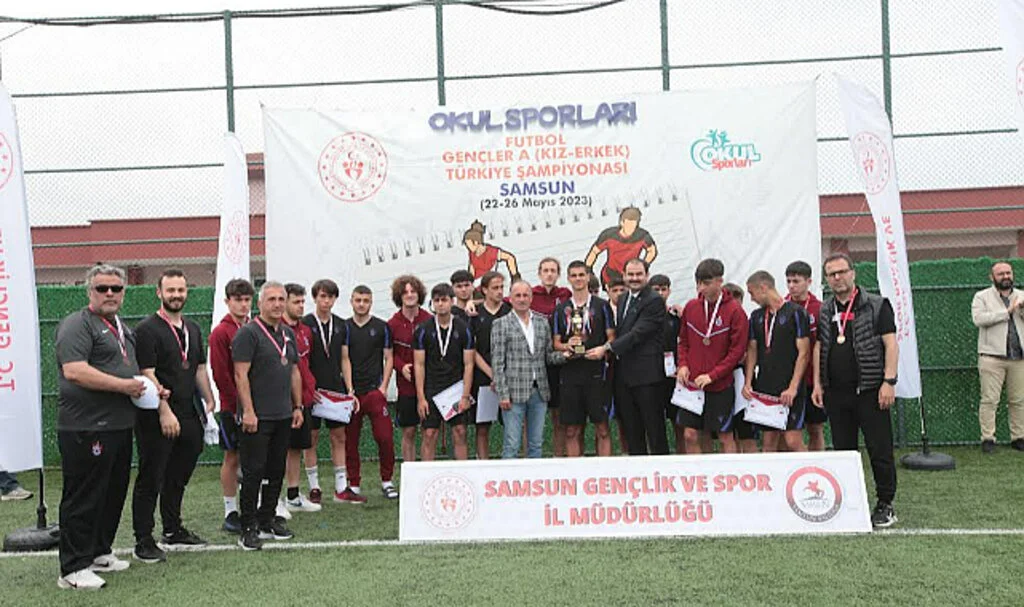 Şampiyonluk Kupası İstanbul'a Gitti