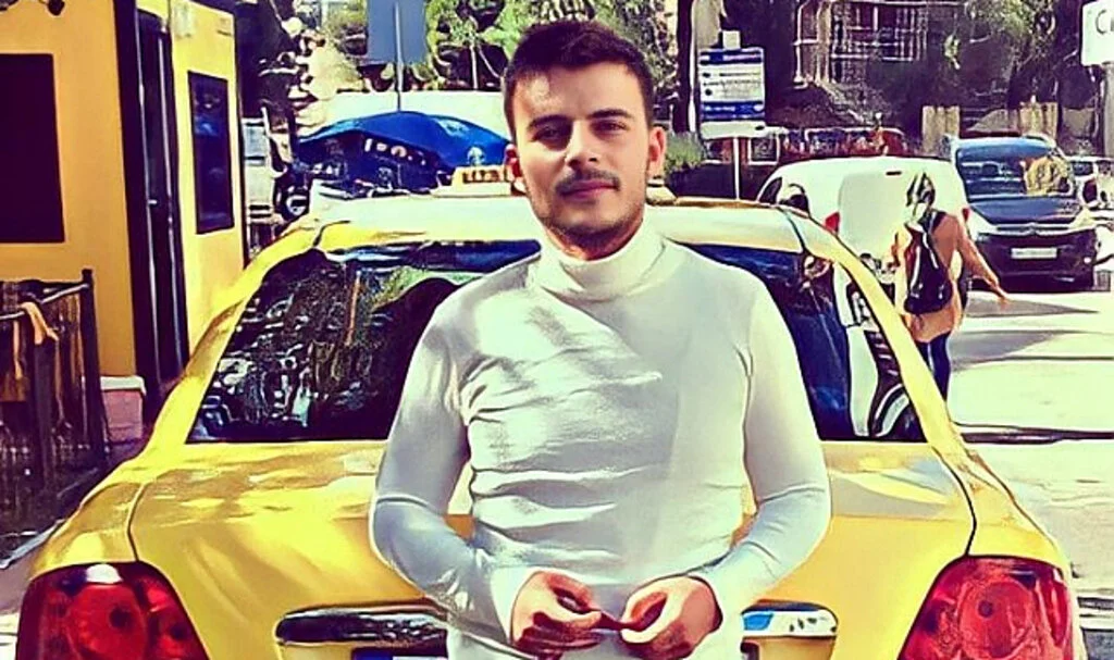 Samsun'da Balkondan Düşen Genç Hayatını Kaybetti