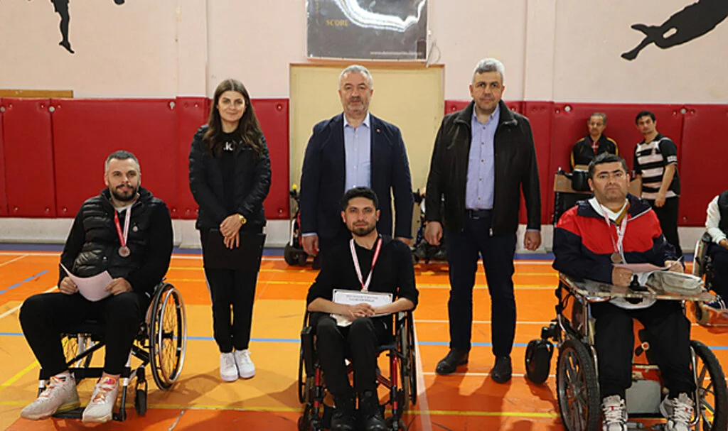 Samsun'da Bocce Turnuvasında Engelli Bireyler Karşı Karşıya Geldi