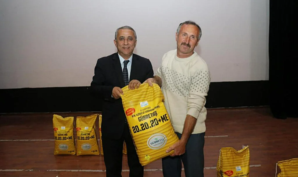 Samsun'da Örtü Altı Sebzeye Gübre Desteği