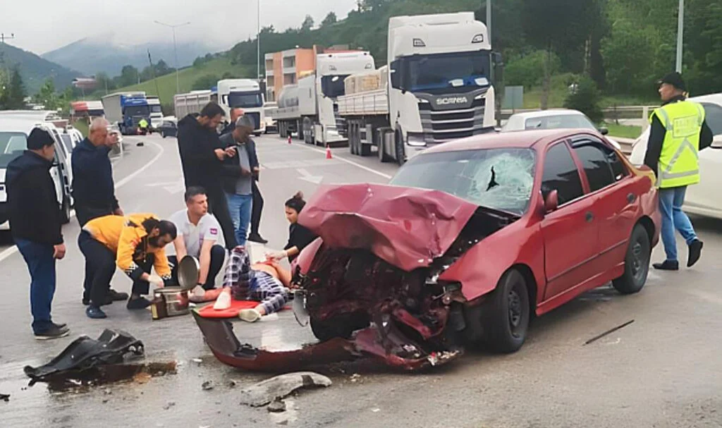 Samsun'da Otomobil ile Tır Çarpıştı: 1 Yaralı