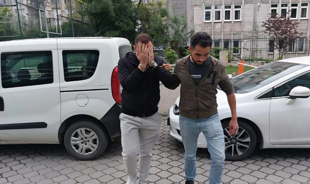 Samsun'da Polis Uygulama Noktasında Uyuşturucuyla Yakalanan Şahıs Tutuklandı