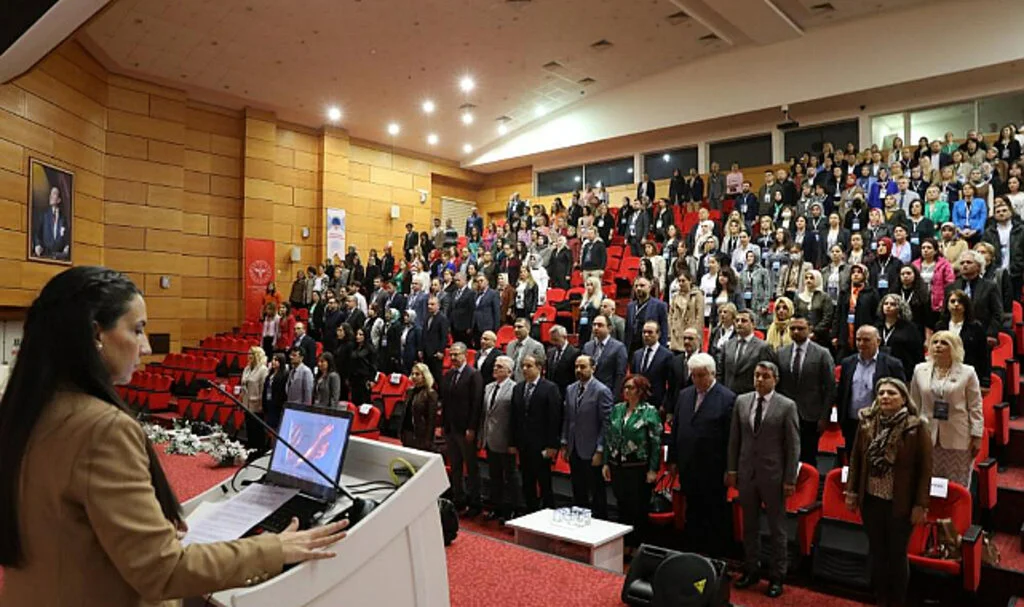 Samsun'da Sağlık Yöneticilerine Akreditasyon Eğitimi