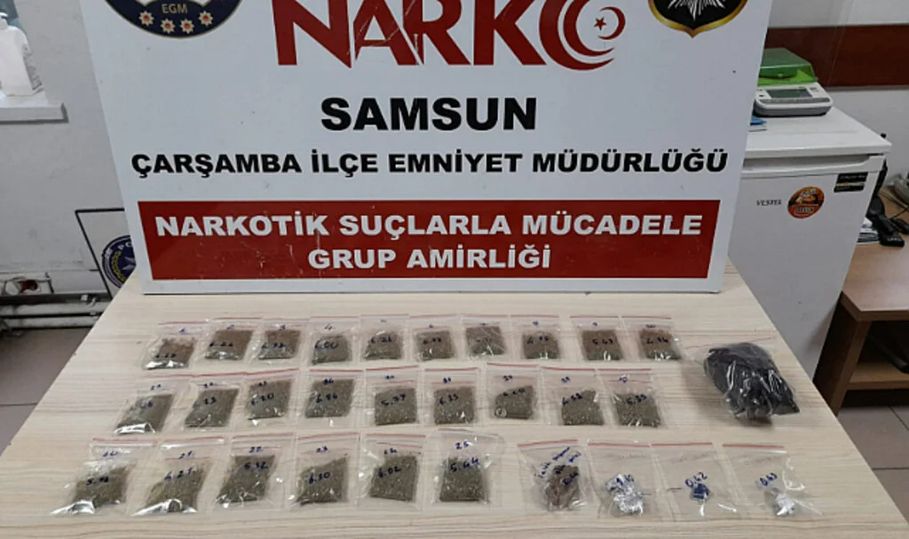 Samsun'da Uyuşturucu Operasyonunda 4 Zanlı Yakalandı  
