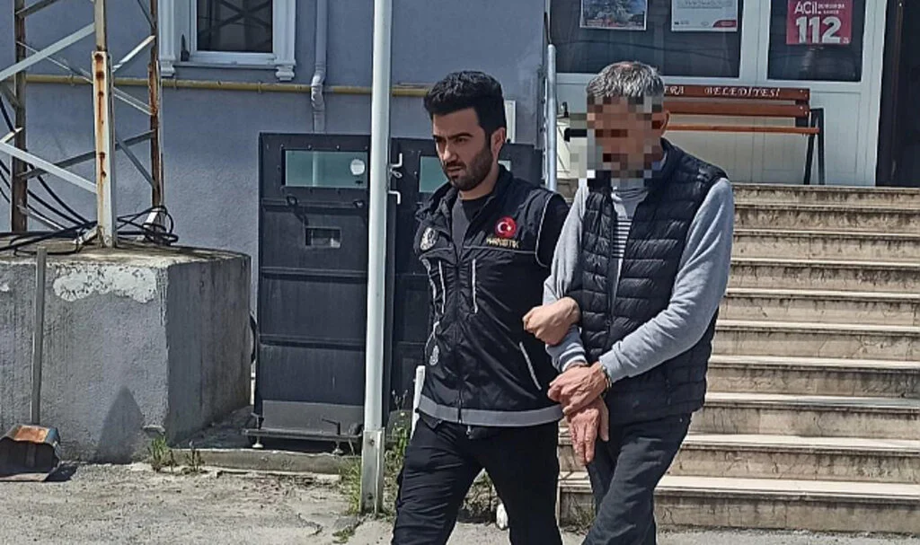 Samsun'da Uyuşturucu Ticaretinden Adliyeye Sevk Edilen Şahıs Tutuklandı