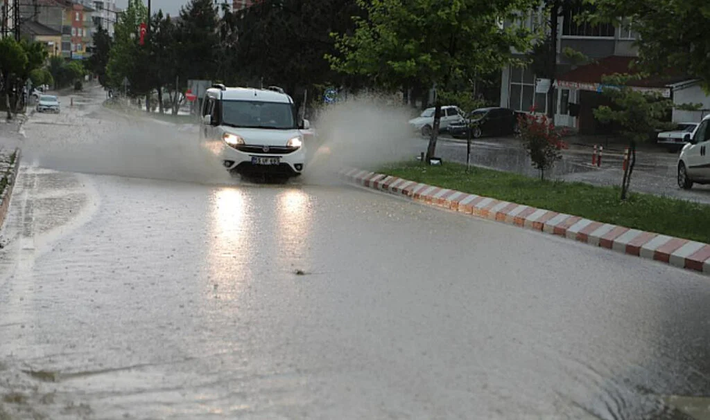 Samsun Kavak'ta Sağanak