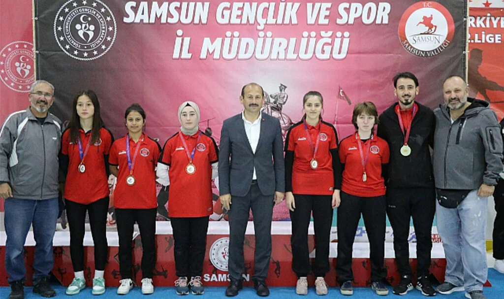 Samsun Spor Lisesi Curling 2.Ligi'nde
