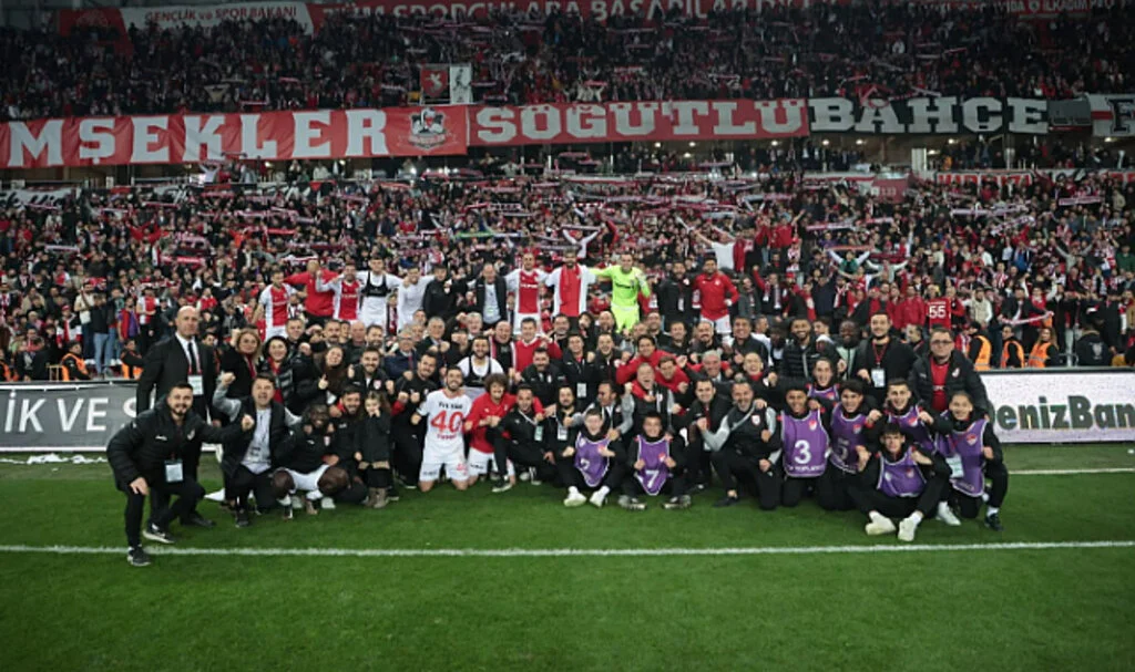 Samsunspor Taraftar Grupları: "Şimdi Birlik Olma Zamanıdır"