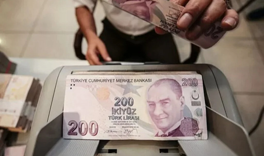 SGK duyurdu: Ödeme tarihi belli oldu! EYT'liler dikkat Emekli maaşı bağlama işlemi Nisan ayında bitenlere...