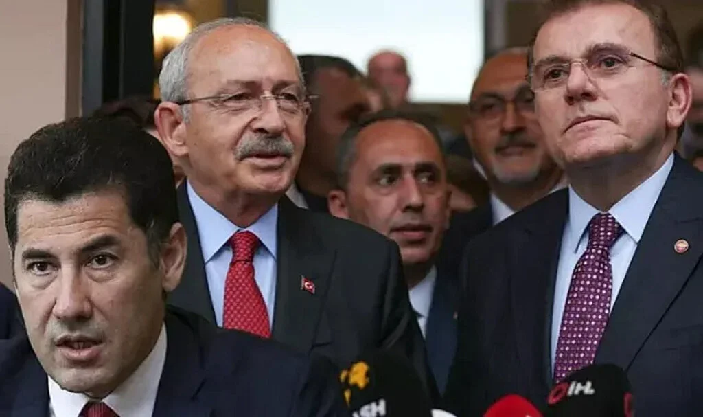 Sinan Oğan'ın Kararının Ardından Adalet Partisi Genel Başkanı Vecdet Öz'den Tek Cümlelik Paylaşım