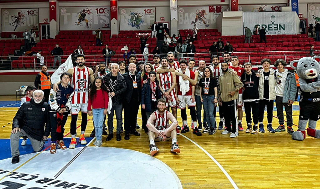 Sporculardan Play-Off İçin Destek Çağrısı