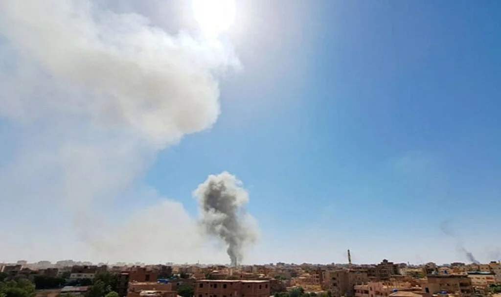 "Sudan'da Elçilik Aracına Ateş Açıldı"
