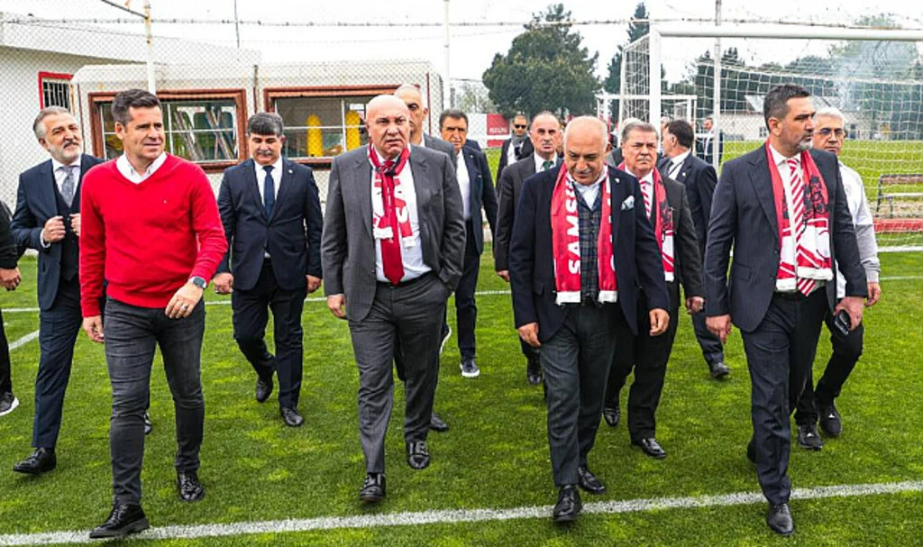 TFF Başkanı Büyükekşi, Samsunspor Tesislerini İnceledi