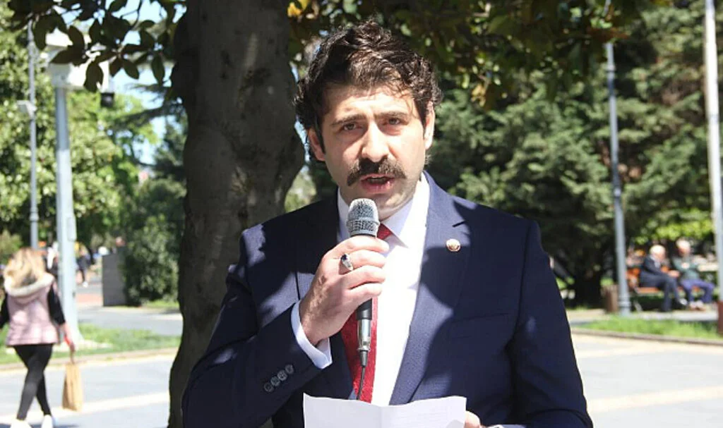 Tufan: “Türkçüler var oldukça bu devlet Türk vatanı, dili Türkçe ve bayrağı Türk bayrağı olarak ilelebet kalacaktır”