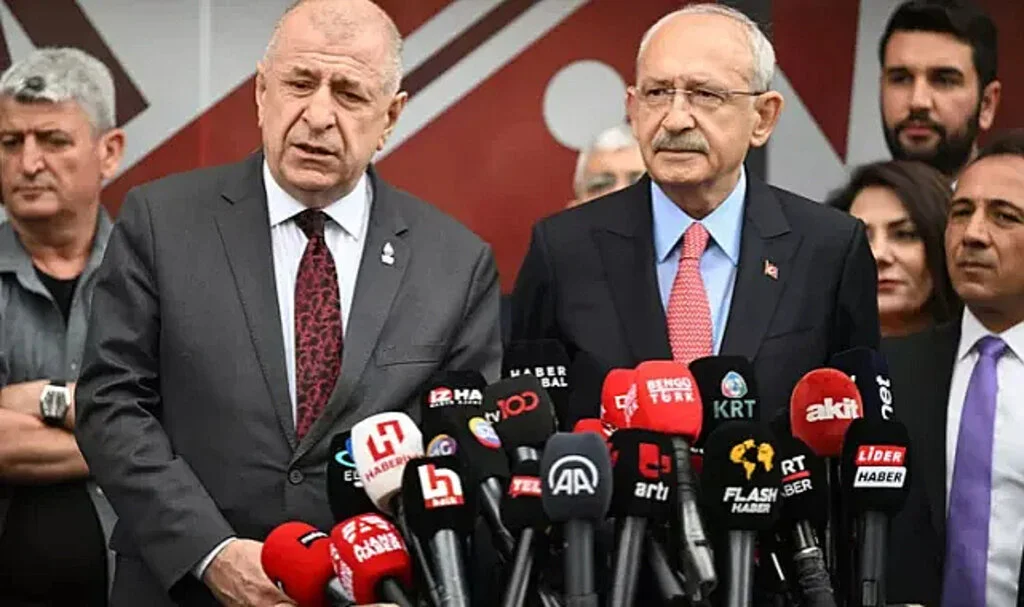 Ümit Özdağ ve Kılıçdaroğlu İmzaladı! Ortak Protokol Metni Paylaşıldı: 7 Maddedeki Detaylar Dikkat Çekti