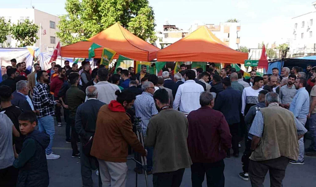 Vatandaşlar HÜDA PAR’a Stant Açtırmadı