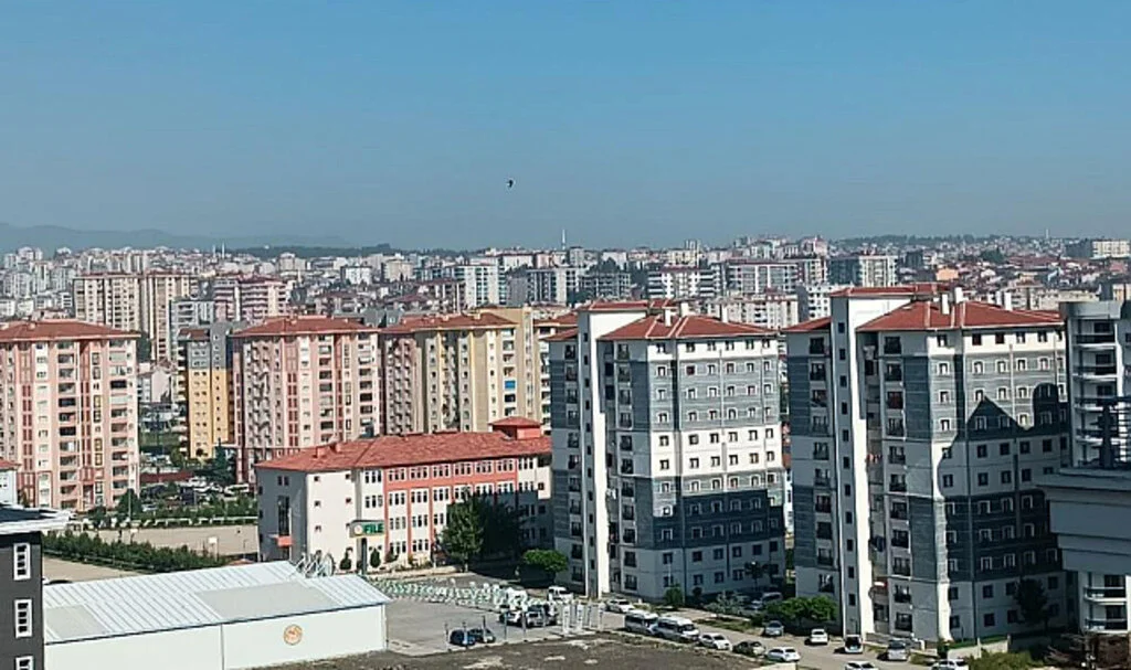 377 Derneğin Faaliyetini Sonlandırdığı Samsun Hala Zirvede