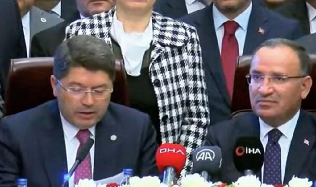 Adalet Bakanlığı'nda devir teslim töreni
