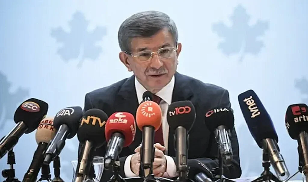 Ahmet Davutoğlu: İktidar Doğru Bir Şey Yaparsa Destekleriz