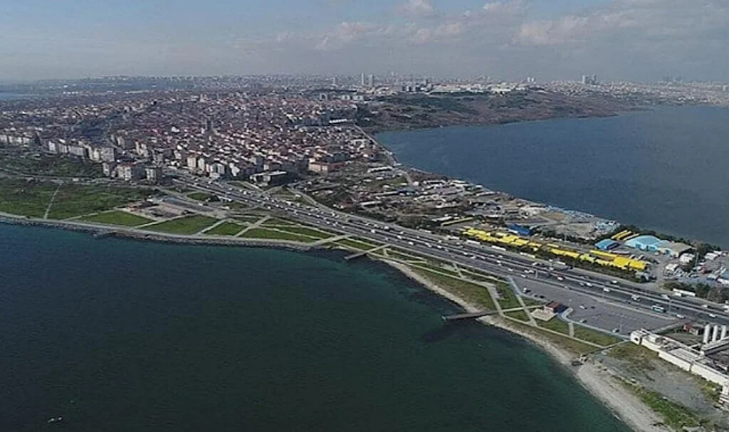 AK Parti’li Belediyeden Kanal İstanbul Güzergahında Parsel Parsel Satış