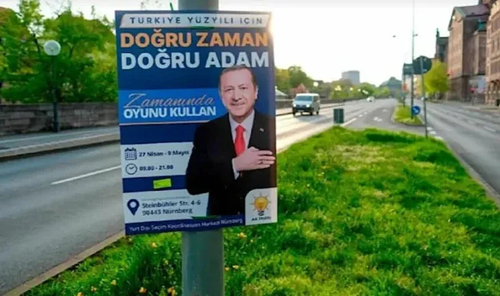 Almanya’da Erdoğan’ın Afişleri de Yasaklandı