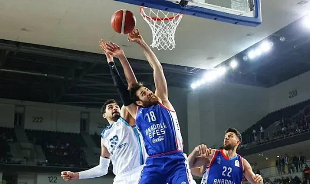 Anadolu Efes’te Ayrılık