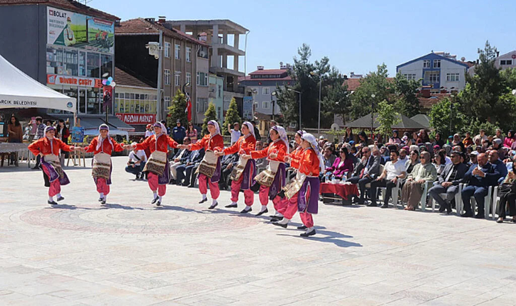 Asarcık'ta Hayat Boyu Öğrenme Haftası Kutlandı
